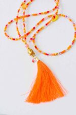 Pink orange - Feine Buddha  Halskette - tschechisches Glas - gold & Flamingo Pink