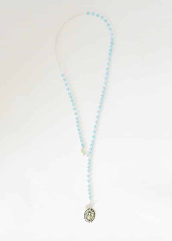 Halskette AIDA in Hellblau Silber aus Jade - Glas & Edelsteinmix mit versilbertem Pineapple Anhänger – Bild 4
