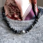 Obsidian Kurzkette aus schwarz braunen Edelstein Nuggets  mit dunkelgrauer Perle als Highlight – Bild 2