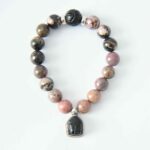 One of a kind *Einzelstück - Kette Rhodonit Bikolor matt mit Bergkristall Buddha, Long Life Anhänger geknüpft – Bild 3