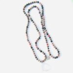 One of a kind *Einzelstück - Kette Rhodonit Bikolor matt mit Bergkristall Buddha, Long Life Anhänger geknüpft – Bild 4