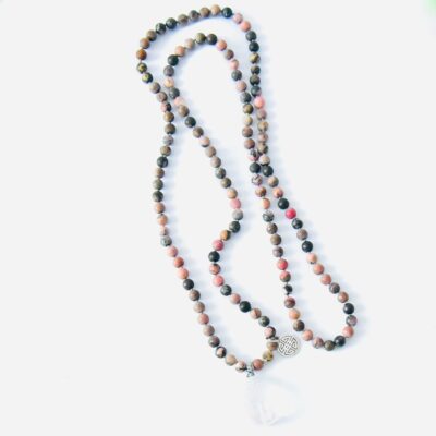 One of a kind *Einzelstück - Kette Rhodonit Bikolor matt mit Bergkristall Buddha, Long Life Anhänger geknüpft – Bild 4
