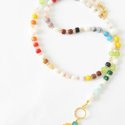 Variabel in der Länge Bunte Halskette aus Edelstein- und Glasrondellen und weißen Barockperlen  Live Love Colourful