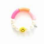"Big Smile"  Armband XL Muschelkernperlen Keramik Smiley