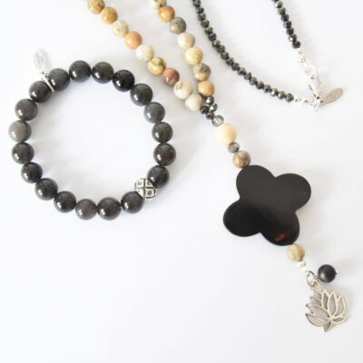 Y Halskette mit braun beige Jaspis, Obsidian und Kristallperlen Horn Blume – Bild 2