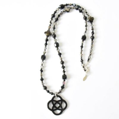 Rundhals Kette Black Diamond Halskette in Schwarz mit Horn Element – Bild 2