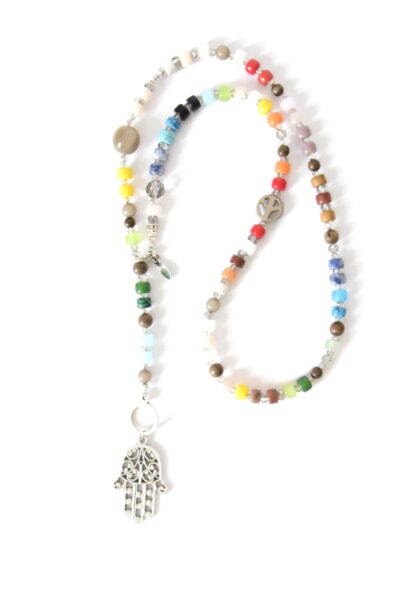 Bunte Halskette aus Holz, Horn,  Edelstein- und Glasrondellen  Live Love Colourful – Bild 3