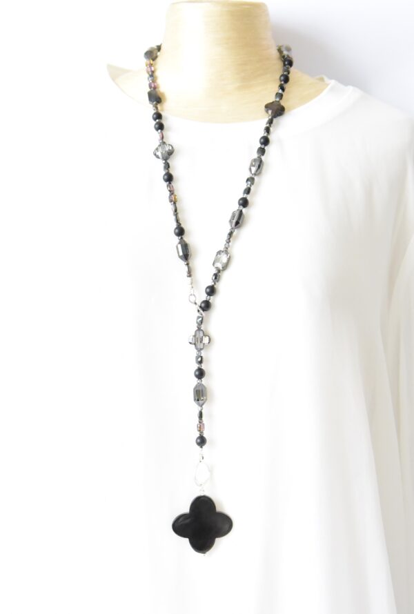 Verstellbare Kristall Halskette Black Diamond in Schwarz mit poliertem Horn Element – Bild 4