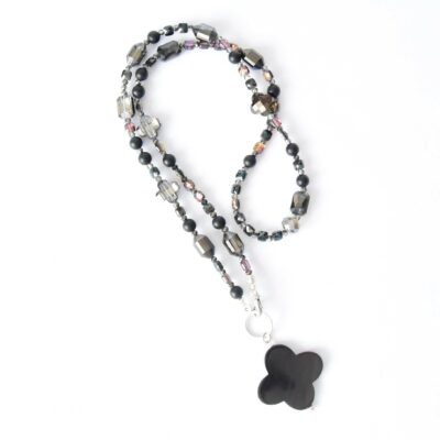 Verstellbare Kristall Halskette Black Diamond in Schwarz mit poliertem Horn Element