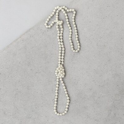 Extralang 147 cm Geknotete weiße Perlenkette aus 8 mm weiße Perlen