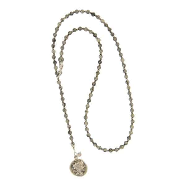 Grauer Jaspis Halskette Aida in Steingrau mit Münze Coin – Bild 4