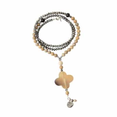 Y - Halskette in Beige Braun mit poliertem Horn Element – Bild 2