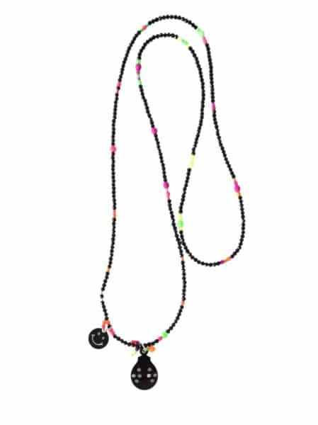 Schwarze Longkette aus Glasschliffperlen mit Neon Perlen, Horn Käfer Anhänger und Happy Face – Bild 3