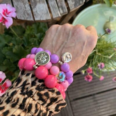 Elastisches Bead Armband  LIGHT VIOLET – Bild 2