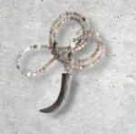 UNIKATSCHMUCK - Echte Rosa Graue Mondsteinkette Lebensbaum mit Zahn aus Leder, Rosa Grau Taupe – Bild 2