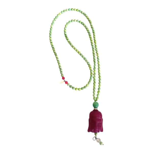 MUSTER Knallige Halskette mit Handgeschnitzem Jade Buddha in Grün