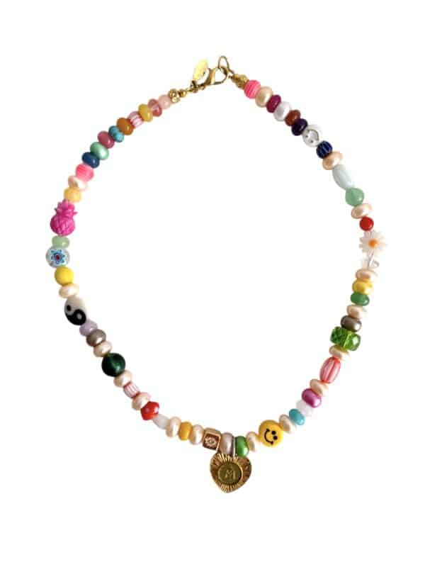 Hippie Kurzkette aus Lachsfarbenen Zuchtperlen Rondellen mit bunter Jade und hübschen Highlights – Bild 1