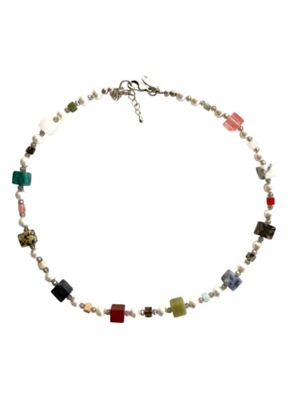 Edle Kurzkette aus verschieden farbigen Halbedelsteinen – Bild 3
