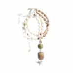 Traumhafte Buddhakette Olivgrün Braun aus hellem Jaspis und geschnitztem Buddhakopf versilbeter Lotusblüte