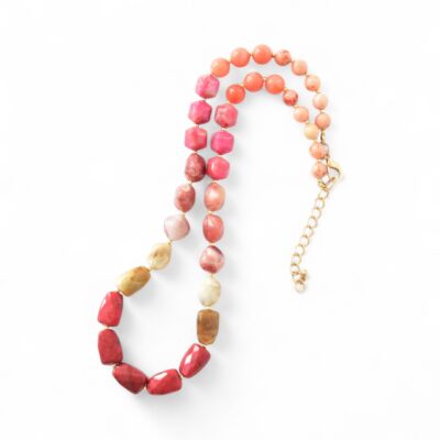 *LIMITIERT* Mittellange Halskette in Edelsteinoptik in Himbeere mit Braun