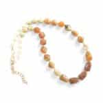 *LIMITIERT* Mittellange Halskette in Edelsteinoptik in Caramel Beige