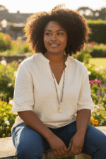 Grauer Jaspis Halskette Aida in Steingrau mit Münze Coin – Bild 2