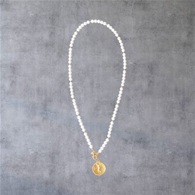 Mittellange Halskette "Melody"  Weiße Perlen Gold – Bild 3