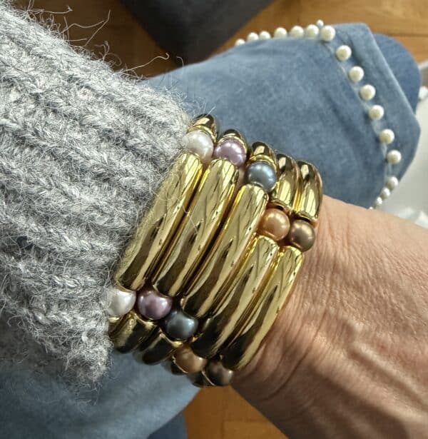 Zauberhaftes Armband 5 Farben Röhrchen Armband mit Muschelkernperlen Gold – Bild 13