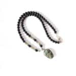 Kraftvolle Labradorit Skull Onyx Halskette mittellang – Bild 2