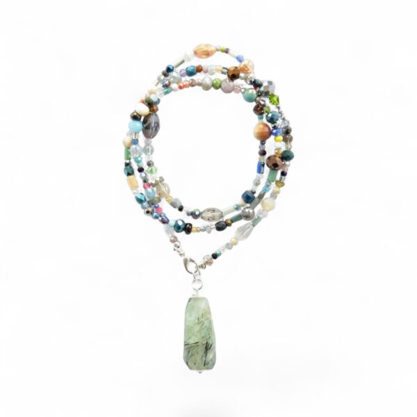 Halskette mit  großem Phrenit Tropfen – Bild 7