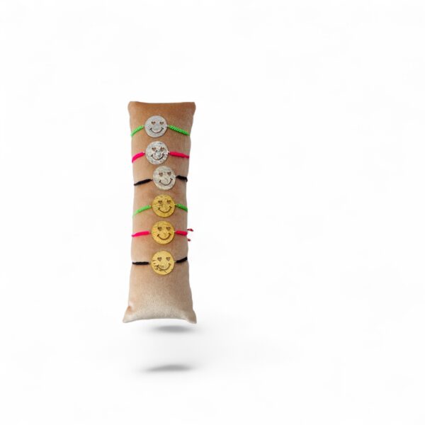 Smiley Armband aus vergoldetem Silber und Stoffkordel – Bild 4